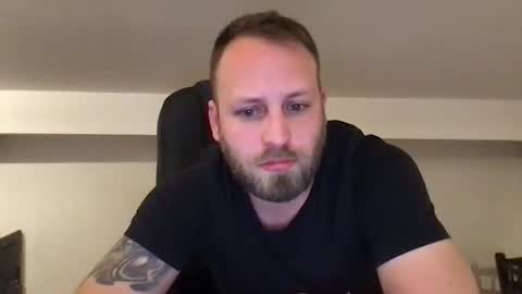 hugo online show from 01-24-25, 06:35