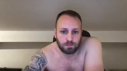 hugo online show from 11-06-25, 01:28