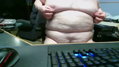 Snapshot of kodiak1974 chatting on 06-15-26, 09:39 Kodiak1974 online show from 06-15-26, 09:39