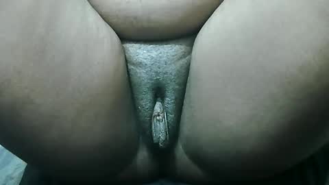 Snapshot of koffi639202 chatting on 01-12-25, 01:11 koffi639202 online show from 01-12-25, 01:11