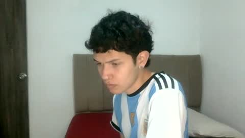 Snapshot of koiseraphin chatting on 07-19-26, 02:15 Jacob and Victoria online show from 07-19-26, 02:15