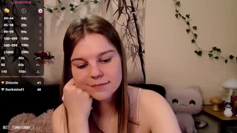 Snapshot of komorebbi chatting on 03-01-25, 11:47 Marta online show from 03-01-25, 11:47