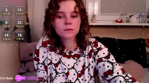 Snapshot of komorebbi chatting on 12-04-25, 10:29 Marta online show from 12-04-25, 10:29