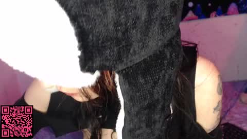 Snapshot of konekokawai chatting on 02-19-25, 02:12 konekokawai online show from 02-19-25, 02:12