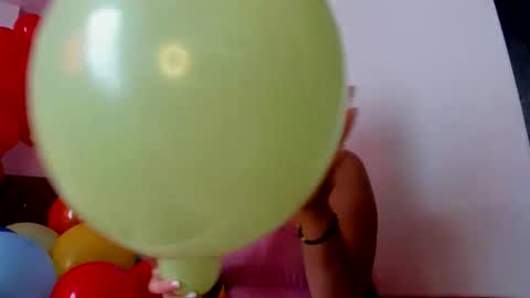 konie Diaz online show from 04-10-26, 08:24