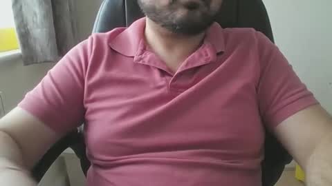 Snapshot of koollondoner chatting on 02-09-26, 12:31 Cheeky pounder online show from 02-09-26, 12:31