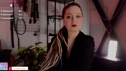 Snapshot of koracrosbie chatting on 03-12-25, 07:06 Kora TG channel online show from 03-12-25, 07:06