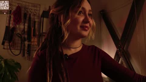 Snapshot of koracrosbie chatting on 11-26-25, 01:23 Kora TG channel online show from 11-26-25, 01:23