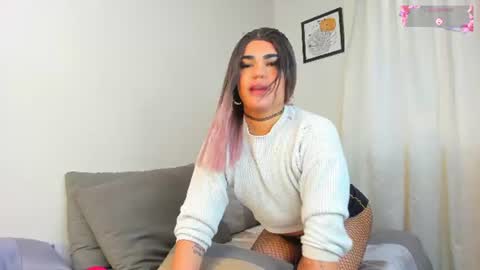 Koral Model online show from 07-26-26, 10:27