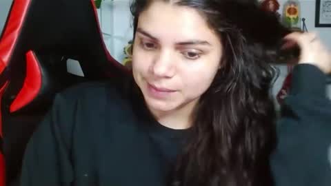 Karoll online show from 12-24-24, 02:32