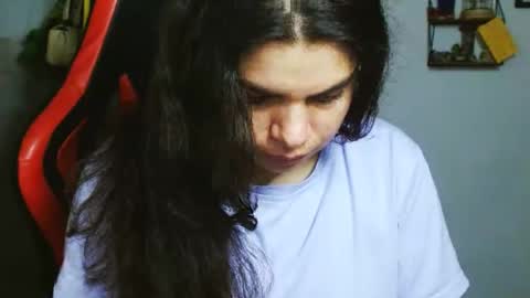 Karoll online show from 01-04-25, 01:10