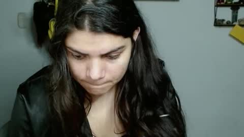 Karoll online show from 02-06-25, 03:48