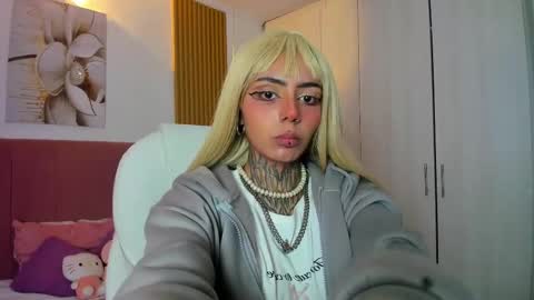 Kora  online show from 10-12-25, 01:21