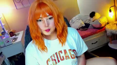 Snapshot of koreandollts chatting on 03-01-25, 10:24 MISS ALICIA online show from 03-01-25, 10:24