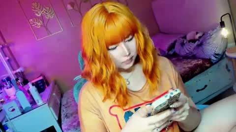 Snapshot of koreandollts chatting on 09-15-25, 02:11 MISS ALICIA online show from 09-15-25, 02:11