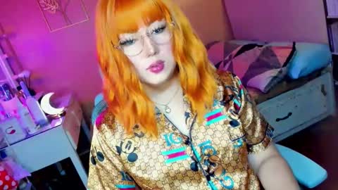 Snapshot of koreandollts chatting on 09-20-25, 01:50 MISS ALICIA online show from 09-20-25, 01:50