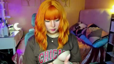 Snapshot of koreandollts chatting on 09-25-25, 02:37 MISS ALICIA online show from 09-25-25, 02:37