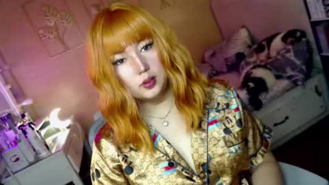 Snapshot of koreandollts chatting on 10-06-25, 03:04 MISS ALICIA online show from 10-06-25, 03:04