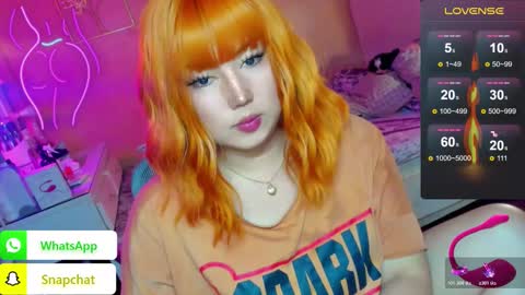 Snapshot of koreandollts chatting on 11-19-25, 09:42 MISS ALICIA online show from 11-19-25, 09:42