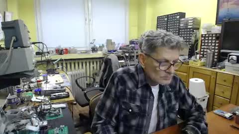 Snapshot of korek24hot chatting on 10-07-25, 03:31 Korek online show from 10-07-25, 03:31