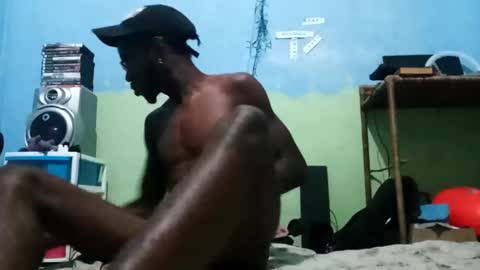 Prince makonnen  online show from 03-06-25, 02:51