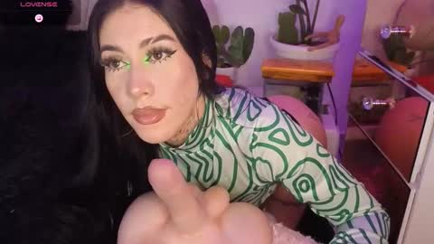 Snapshot of korolovaa chatting on 09-14-25, 09:47 korolova online show from 09-14-25, 09:47