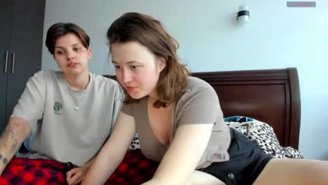 Snapshot of kortney_williams chatting on 02-16-25, 11:26 Twiix online show from 02-16-25, 11:26