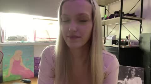 Snapshot of kortneyhiedeman chatting on 06-01-26, 02:19 Ariela online show from 06-01-26, 02:19