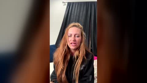 Snapshot of koyoteej chatting on 03-05-26, 02:07 koyoteej online show from 03-05-26, 02:07