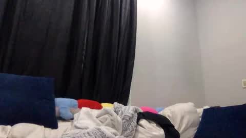 koyoteej online show from 05-20-26, 04:57