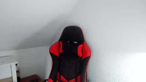 Bartek online show from 10-21-25, 06:03