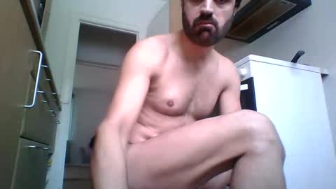 Snapshot of kpk1982 chatting on 02-10-26, 09:02 kpk1982 online show from 02-10-26, 09:02