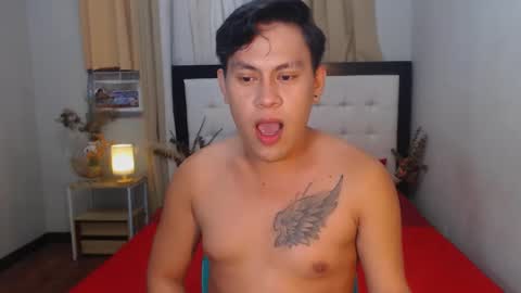 Snapshot of kramerfoxx chatting on 12-14-24, 07:03 Kramer online show from 12-14-24, 07:03