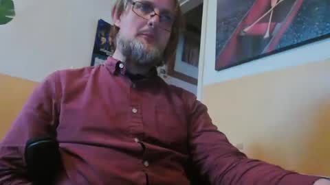 Snapshot of kranser chatting on 06-17-26, 06:20 Steve online show from 06-17-26, 06:20
