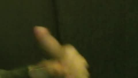 Snapshot of kren565656 chatting on 11-08-25, 10:04 kren565656 online show from 11-08-25, 10:04