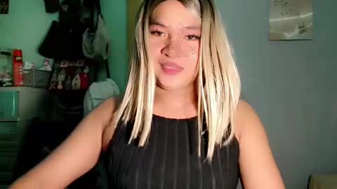 Snapshot of krezikeed chatting on 04-01-26, 02:56 krezikeed online show from 04-01-26, 02:56