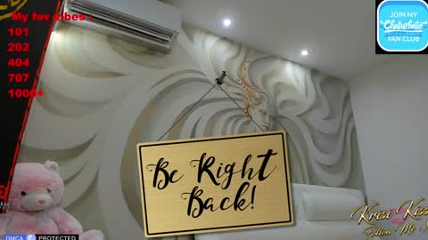 Snapshot of krisi_kiss chatting on 01-14-25, 06:56 KrisiFollow me  Thumb UP  online show from 01-14-25, 06:56