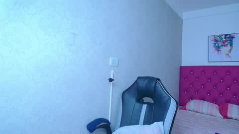 kriss_sweetboobs online show from 07-10-26, 01:14