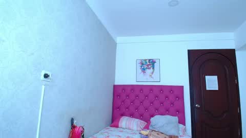 kriss_sweetboobs online show from 07-16-26, 01:06