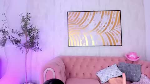 Krisstine  online show from 07-12-26, 12:18