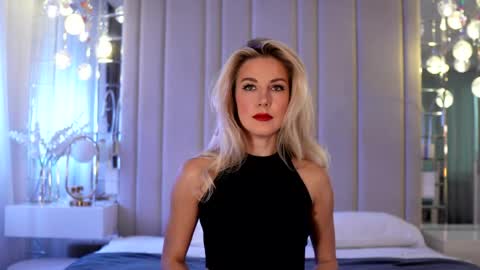 Snapshot of krissone chatting on 04-07-26, 01:33 Kristina online show from 04-07-26, 01:33