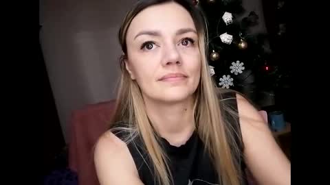 KrissSexi online show from 12-23-24, 07:06