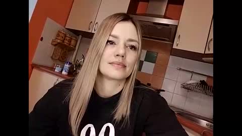 KrissSexi online show from 02-07-25, 04:37