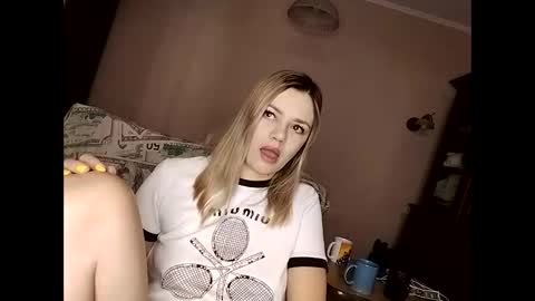 KrissSexi online show from 02-11-25, 04:55