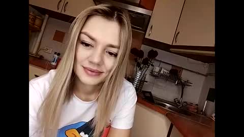 KrissSexi online show from 02-16-25, 12:41