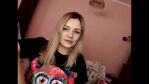 KrissSexi online show from 02-18-25, 08:05