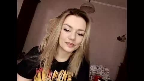 KrissSexi online show from 02-26-25, 05:53