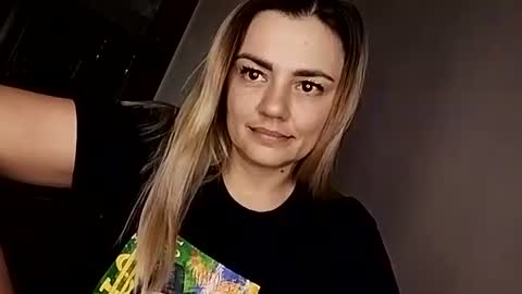 KrissSexi online show from 09-11-25, 06:19