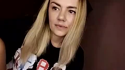 KrissSexi online show from 09-18-25, 04:58