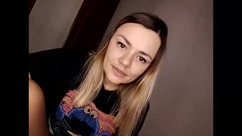 KrissSexi online show from 11-01-25, 05:04